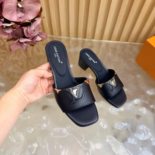 LV Women S;ipper