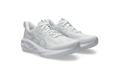 ِAsics Nova Blast 5