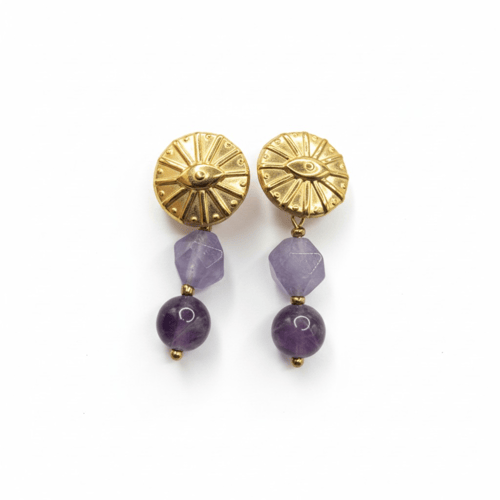 طقم راقي من حجر الجمشت الخلاب المعروف بتعزيزه للشف...