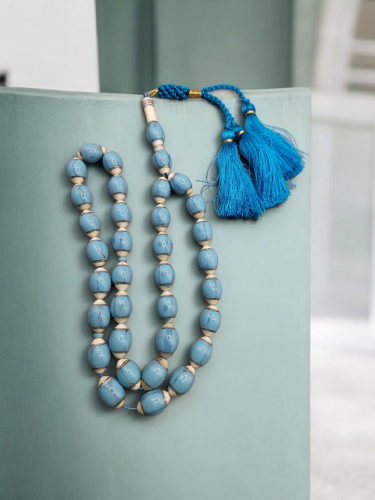 سبحة مميزة جدا ٣٣ خرزة من عظم الجمل الراهي والمزين...