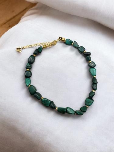 خلخال بحجر المالاكيت الاخضر مع مصك وسلسلة ذهب مطلى...