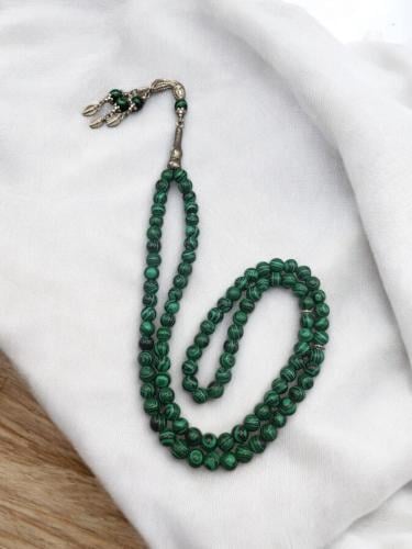 سبحة 99 خرزة من حجر شبيه المالاكيت