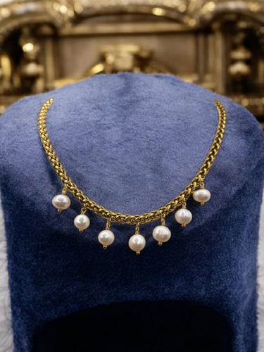 قلادة راقية مطلية ومزينة باللؤلؤ الزراعي الطبيعي،...