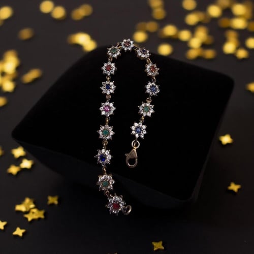 اسورة انتيك بتصميم فريد من تركيا، عمر القطعة 20 عا...