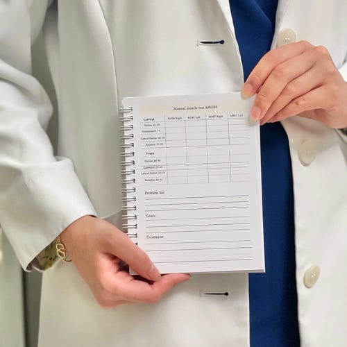 دفتر لتخصص العلاج الطبيعي