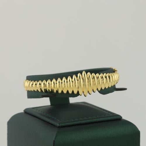 اسوارة ذهب واقف مموجة - عيار 18