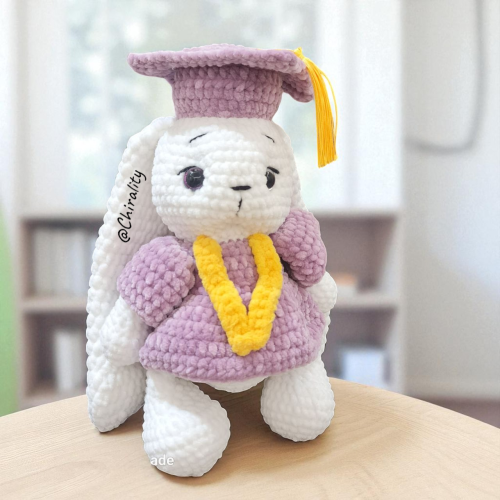 الارنب المتخرج (كبير)