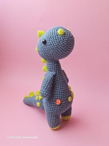 دمية ديناصور الكروشيه