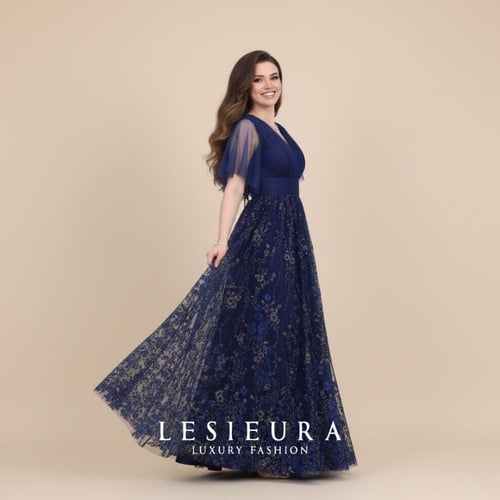 فستان سهرة كحلي مطرز مع أكمام قصيرة