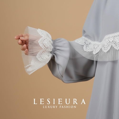 شرشف صلاه رمادي فاتح مع الابيض