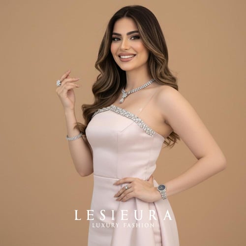 فستان روز إلين لمسة أنثوية حالمة باللون الوردي