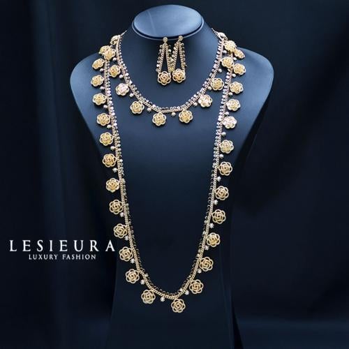 طقم اكسسوار روزاليا بدقة الذهب