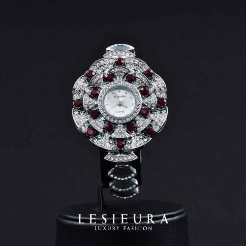 ساعة سيرافين بتصميم بولغاري