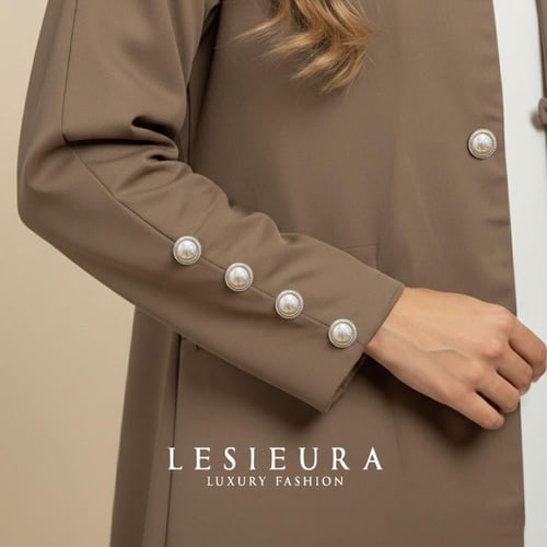 عبايه إيكرو بقصة البليزر