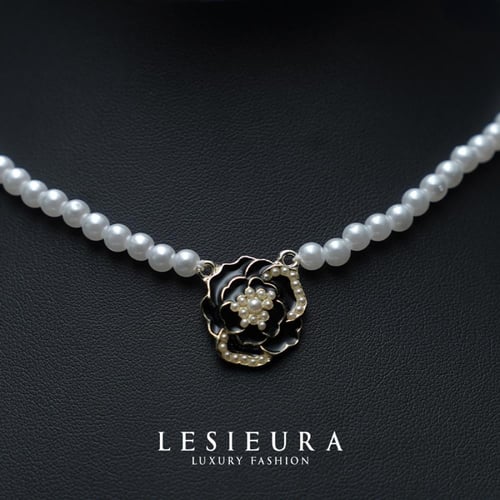 قلادة نوير بيرلا اللؤلؤ المميزه