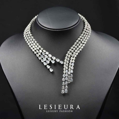 طقم اكسسوار لومييغ بدقة الالماس