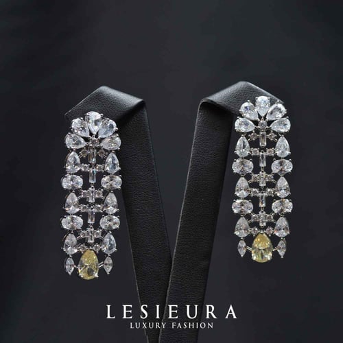 طقم اكسسوار كلاريسا الفاخر بدقة الالماس