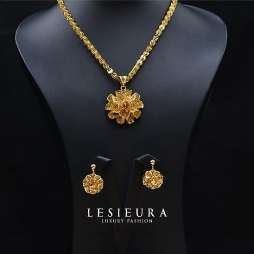 Gold flower set