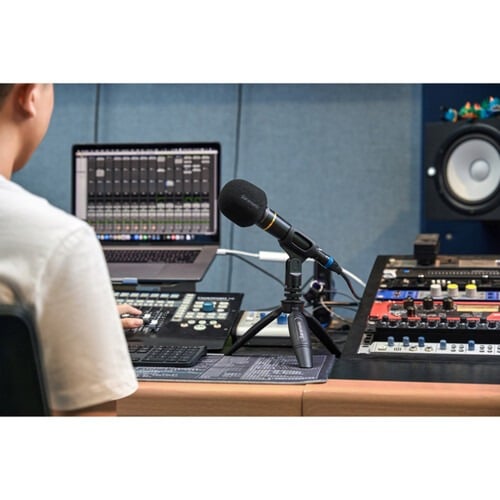 Saramonic SR-MV58 Cardioid Dynamic Vocal Microphon...