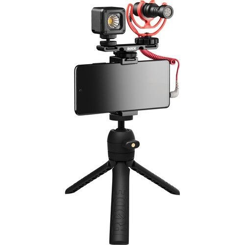 Rode Vlogger Kit Universal For Smartphones with 3....
