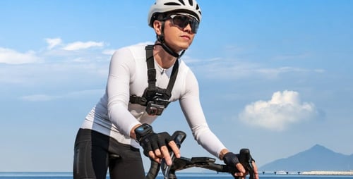 Insta360 Ace Pro - Waterproof Action Camera Co-Eng...