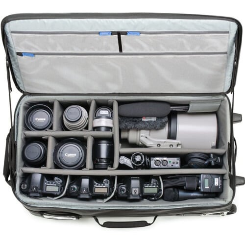 Think Tank Photo Logistics Manager 30 V2 Rolling G...