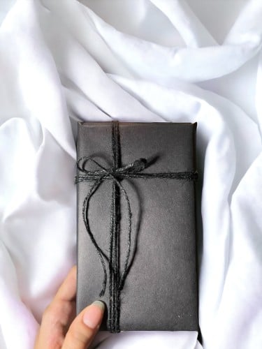 بوكس بتغليف اسود