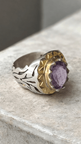 خاتم جمشت (اماتيست)