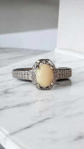 خاتم بحجر الاوبال الاثيوبي