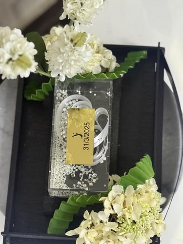 بوكس ملكة اكريلك