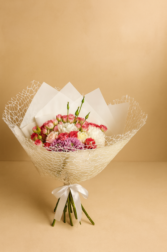 باقة الورد المزهره