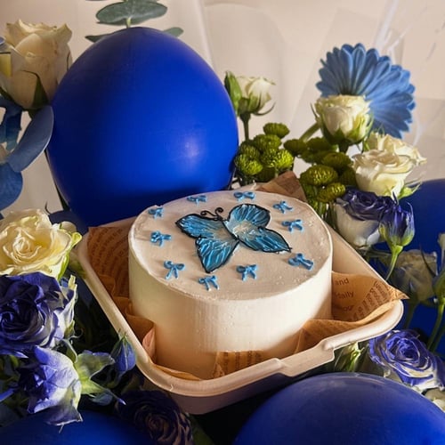 باقة الفراشة الكبيره