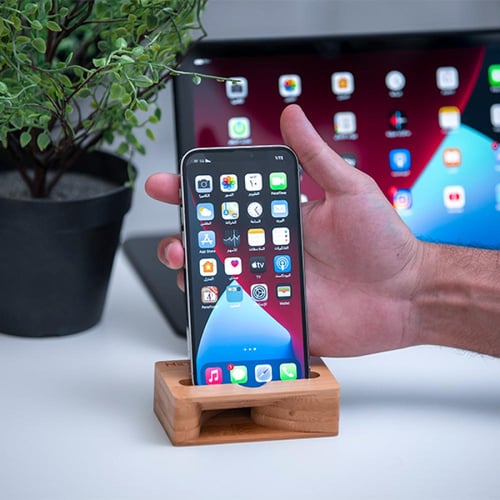 ستاند جوال خشبي من نيتزي