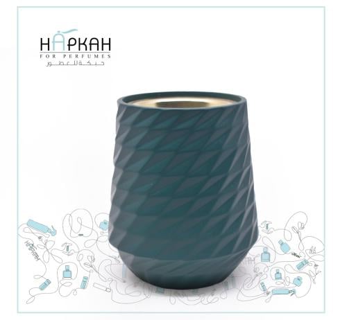 مبخرة خضراء بنقوش مميزة
