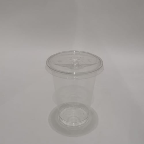 اكواب بلاستيك شفاف بغطاء ارنون