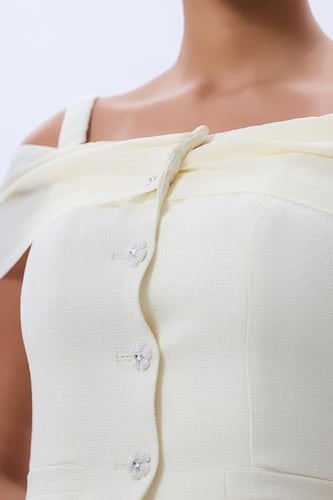 فستان كتان ناعم مع اورغنزا