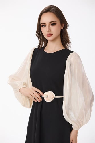 فستان كريب مع اورغنزا