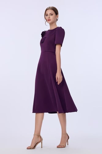 فستان كريب مع وردة