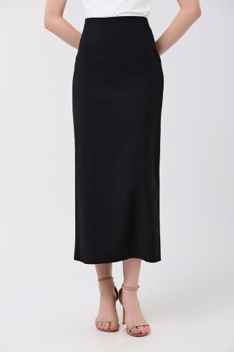 تنورة كريب أسود ستريت