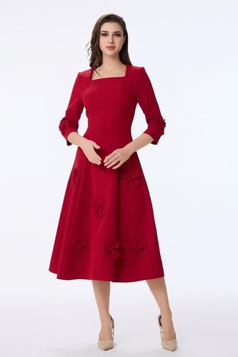 فستان كريب احمر بالورود