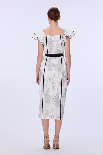 فستان دانتيل اوف وايت