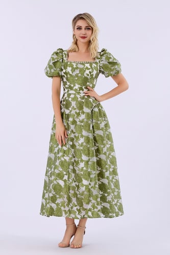 فستان جاكار أخضر و أوف وايت مرصع بالكريستال