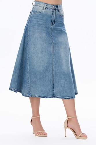 تنورة جينز ميدي