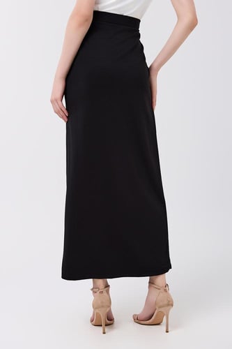 تنورة كريب ستريت