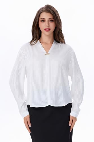 بلوزة اوف وايت ب قصة V