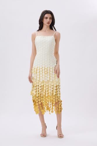 فستان أصفر ميدي بتصميم بارز