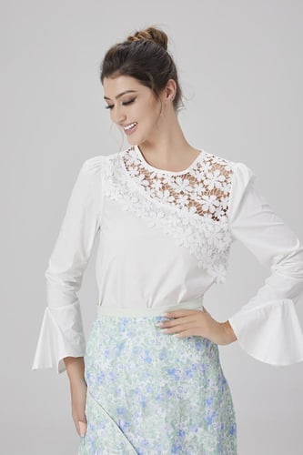 بلوزة قطن مع غيبور