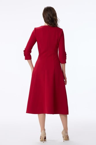 فستان كريب احمر بالورود