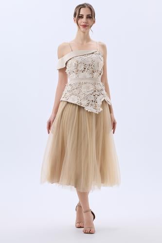 فستان غيبور مع تول