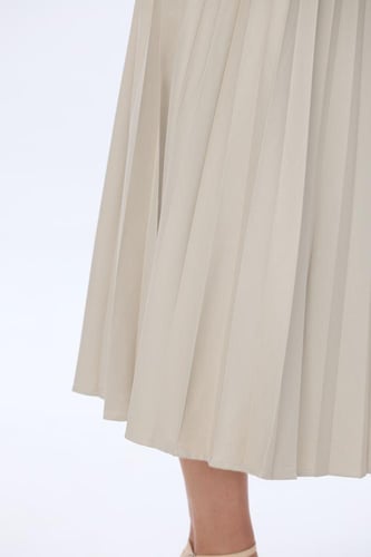 تنورة بيج ميدي